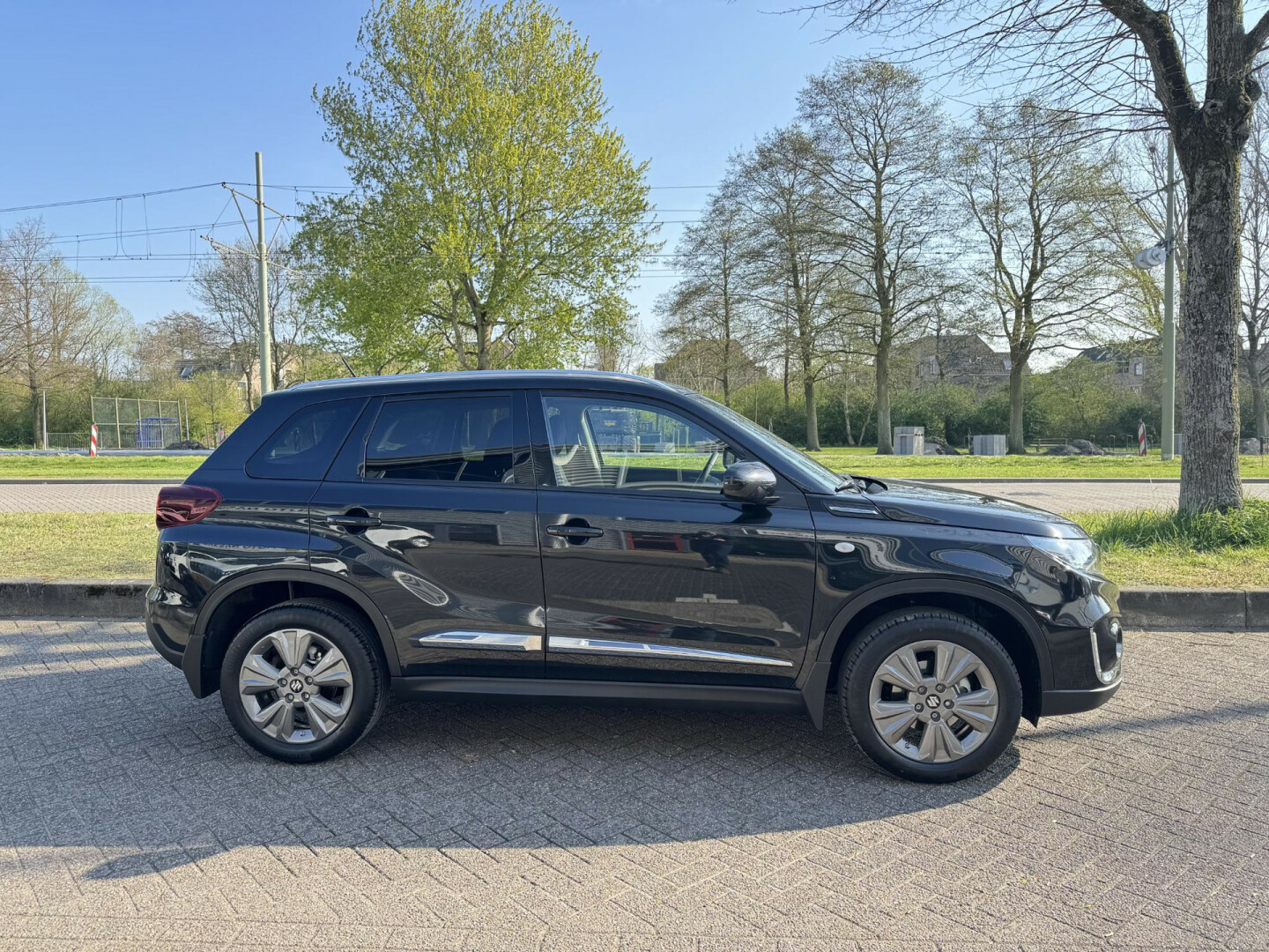 Suzuki-Vitara-12